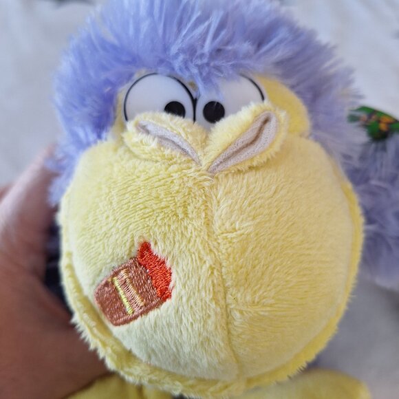 Krazy Monkeys - Makes Monkey Sound When Pressed - Suction Cup Hands - Picture 9 of 12